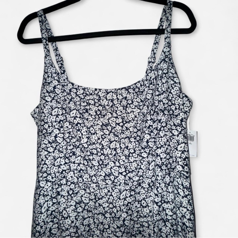 Old Navy Floral Linen-Blend Mini Dress in Navy and White - Picture 3 of 4